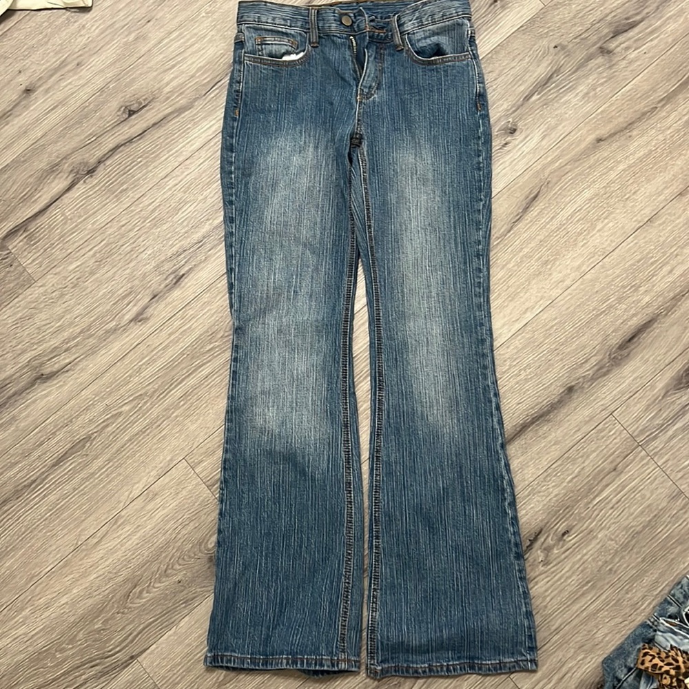 Low rise denim jeans from Brandy Melville